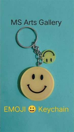 how to make epoxy resin 😃keychain #shorts #viral #art #craft #keychain