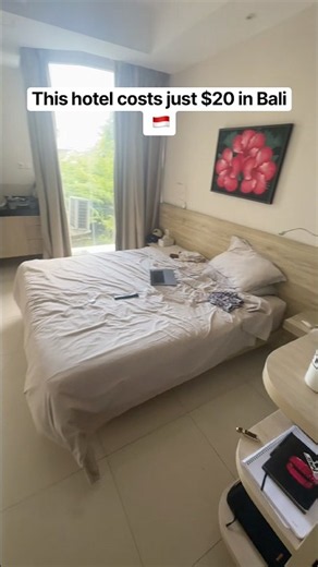 $20 Hotel in Bali?! 🇮🇩🏨 #Bali #Travel #BudgetTravel #Hotel #indonesia