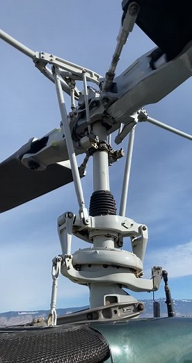 Leak check#fup #CBH #fyp #fouryourpage #aviation #working #helicopter #InLove #lift #pilot #sketch #bad #essential #rotors #huey #fly #mechanic