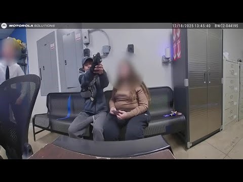 Alleged shoplifter tries to shoot police officer in Walmart but gun doesn't fire