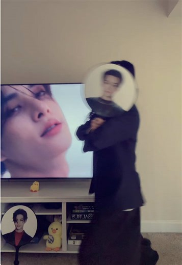 HAPPY NEW YEARR✧ IM SO GRATEFUL THAT I WAS ABLE TO SEE ENHA THIS YEAR 😭 ILY @enhypen #ENHYPEN #ENGENE