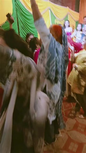 Dadi Maa Ka Dance: 80-Year-Old's Joyful Movements