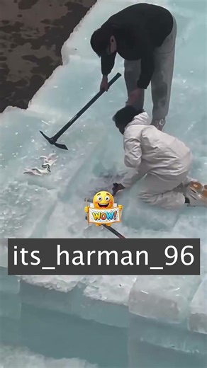 Day 1 of 90 Drake’s unique Marketing Strategy ♟️