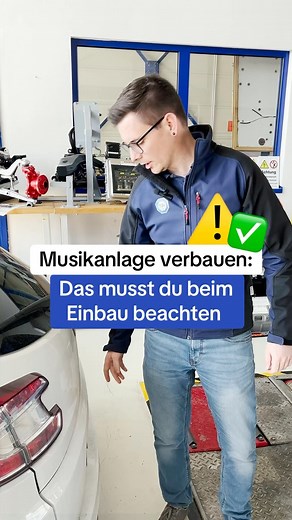 Wie wichtig ist Musik im Auto?🚘🎶 Gegen den Verbau einer neuen Musikanlage spricht in der Regel nichts, aber es müssen beim Einbau, von bspw. Subwoofer, einige Sachen beachtet werden. Damit dir auf den Weg zu einem besseren Sound nichts im Wege steht, erklären wir dir im Video alle wesentlichen Details📲 #subwoofer #musikanlage #hifianlage #soundsystem #tuning #tüvsüd | TÜV SÜD Mobility