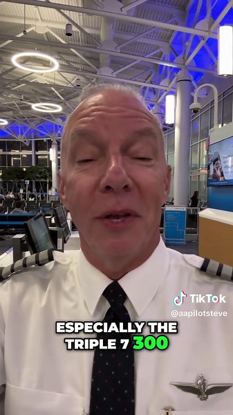 Boeing 777 Fuel Types Demystified | Aviation Insights