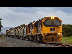 KiwiRail's DL class on the North Auckland line - Work Train 10 (4K)