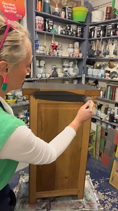 Big news tonight … I walked home from work and it wasn’t as dark as this coat of paint 🥳 The evenings are definitely getting lighter! If you like the dark though … well, dark paint … I’m using Graphite … Annie Sloan Chalk Paint obvs to give this little oak CD cabinet a new look for a lovely customer. Something small like this piece is the perfect place to start your furniture painting adventures … it’s big enough to make a quick difference and small enough to not be overwhelming. We had the lov