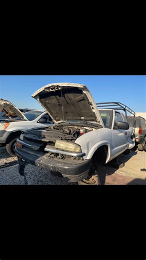 We've Got Fresh Sets Ready for you to come by and pull parts from this weekend! Stop by and get what you need before they are gone!🚗 And don't forget you can view the complete list of POMONA Fresh Sets on our website! Clink this link to view now: https://ads.ipullupull.com/pomset ♻Stop by or visit our website today! iPull-uPull Auto Parts 1560 E Mission Blvd, Pomona CA 91766 Call or Text us at: (909) 623-6108 Open Daily! #Junkyard #OEM #oemparts #autoparts #autopartssupplier #autopartsstore #au