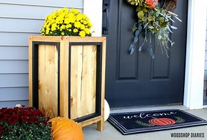 Black & Wood DIY Planter Box --{Free Plans and Tutorial}
