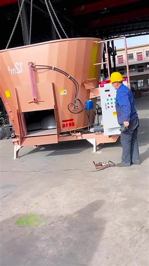 12 cubic feed mixer and grinder, crusher##machine #TikTok #mixer #grinder