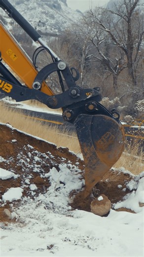 The ultimate excavator setup just hit the dirt. 💥 Meet the Werk‑Brau Full Package on a CASE CX90E—a trio built to make operators unstoppable: 🟡 D‑Lock Coupler → Dual‑locking, ISO‑standard safety, zero grease zerks, and the broadest pickup range in the industry. Swap attachments fast and securely every time. 🟡 Main Pin Thumb → T‑1 steel in all critical zones hardened pins for long‑life durability. 120° of controlled rotation for gripping rock, debris, brush, or demolition material with confide