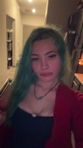 kat🪼 (@urfav..mermaid)’s videos with original sound - white