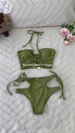 Incredible Swimsuits: The Cutest Bikini Set for Summer