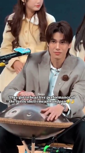 Peach playing Turtle shell😂#bl#thaibl#thailand#meandthee#pondphuwin#blseries#cbl#cdrama