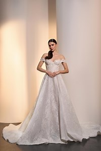 Chantilly Lace Wedding Dress J’adore – off Shoulder A-line Bridal Gown With Pearl Embroidery - Etsy Canada