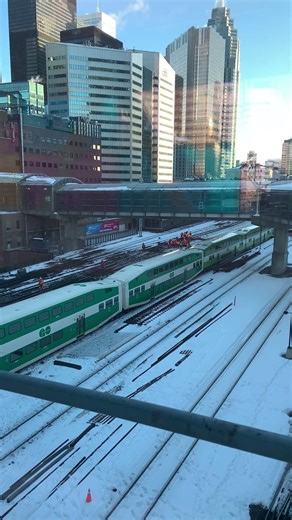 Go Train is still a mess this morning Feb 4, 2026