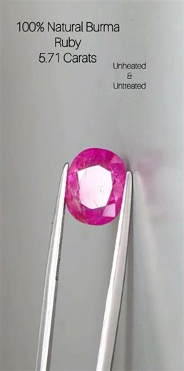 ✨ Presenting a Natural Burma Ruby – 5.71Carat of exceptional quality and brilliance✨ #ruby #shorts
