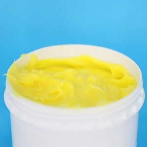 [Hot Item] Industrial Molding Piping Tool Yellow Grease Universal Function Vacant Empty Grease Tube Lubricant Lithium Grease