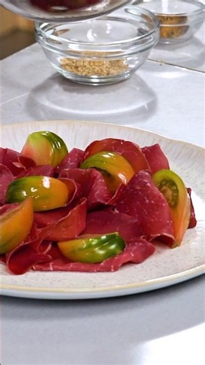 Bresaola di Angus con teriyaki al lime e capperi fritti | Ricetta gourmet estiva #shorts