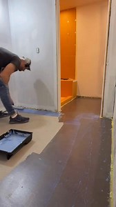 Let’s heat things up with this DITRA-HEAT-PS install! Using PRIMER-PS on the subfloor and DITRA-HEAT-PS sheets, this quick installation keeps our toes toasty and our disco vibes grooving. Warm floors, saved time, and funky tunes—what’s not to love? 🕺✨ Thanks 𝗕𝘂𝗿𝗿𝗼𝘄𝘀 𝗧𝗶𝗹𝗲 𝗔𝗻𝗱 𝗧𝗿𝗶𝗺 𝗜𝗻𝗰 for this great video! #DITRAHEAT #WarmFloors #DiscoVibes #TileLife #HeatedFloors #HomeImprovement #Schluter | Schluter-Systems North America