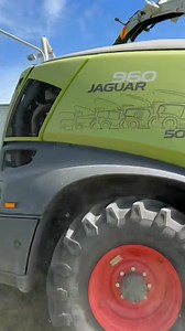 The nor’wester’s blowing, the choppers are going — Canterbury style! 🇳🇿🌾 #CLAASchallengeaccepted #claas #claasjaguar #grasssilage #grasscutting #scania | Harris Contracting