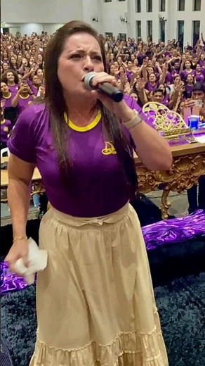 Lauriete cantando Sete Trombetas com uma multidão de Jovens 😍🔥 #Lauriete #SeteTrombetas
