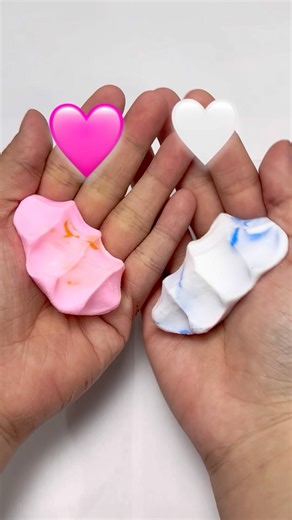 Clay Mixing Colors 🩷+🤍=? Guess the Result #clay #colormixing #trending