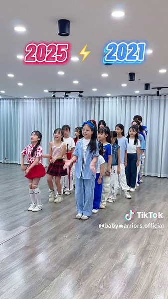 Team 2025 or 2021? ❤️ Bumblebee Dance Trend #trending #xuhuong #tiktokdancevn #lecirque #fyp #quanggiahuy #thayhuykiddance #babywarriors