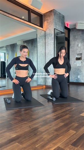 395 reactions · 27 shares | 5 minute partner core challenge  save to try with a friend!! #partnerworkout #coreworkouts #absworkouts | Kristineswizz | Facebook