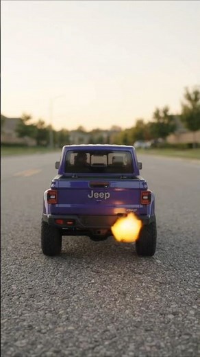 NEW 2026 Jeep Gladiator Sport S 4x4 in Reign | Built to Stand Out