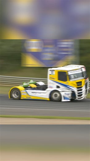 (Don't) Touch Racing 😅 #GoodyearFIAETRC Dont Touch Racing Circuit Zolder GoodyearIVECO TotalEnergies Ford Trucks International Alcoa Wheels Europe KRONE Trailer JOST World | Goodyear FIA European Truck Racing Championship