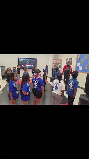 ✅️ Successful learning looks like this: 🗣️ If you get it wrong 🗣️ Then you get it right 🗣️ Then you teach others 💡 That’s growth. That’s mastery. That’s leadership. 🥋 @Team Nitro MMA SEALTeam After-School & Summer Program Building leaders and character—on and off the mat. 📣 Get involved. www.TeamnitroMMA.com/GetInvolved Train. Learn. Lead. #YouCanGetItToo #Leadership #MMA #UFC #Discipline