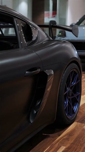 2024 Porsche 718 Cayman GT4 RS