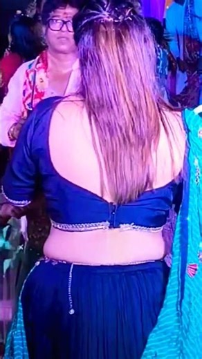 DHOL BAJE RE GARBA ❤️❤️ DANCE #youtubeshorts#shortsvideo #ytool #ytshorts #viralvideo#shortsvideo