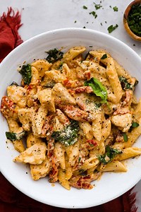 Reader-favorite ‘Marry Me Chicken’ made even better with tender penne pasta! https://therecipecritic.com/marry-me-chicken-pasta/ | The Recipe Critic