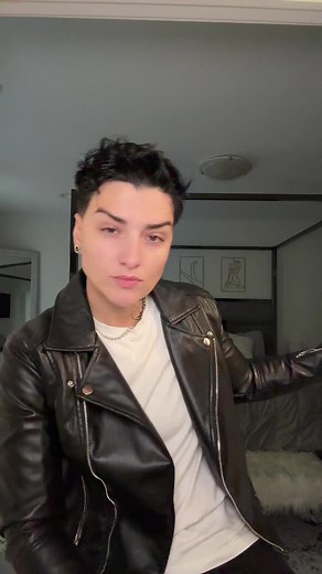 I think we nailed it @Amber Demiri (ib: @Matteo ) #halloweentok #makeup #skeleton #boo