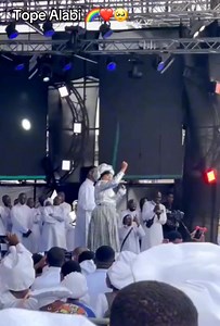💕😍 0l0run mi gbami o eee.. Tope Alabi inspirational music lovers @topfans #everyoneシ゚ #trendingreelsvideo #officialtopealabi #highlights #gospelmusic #share | Tope Alabi inspirational music lovers