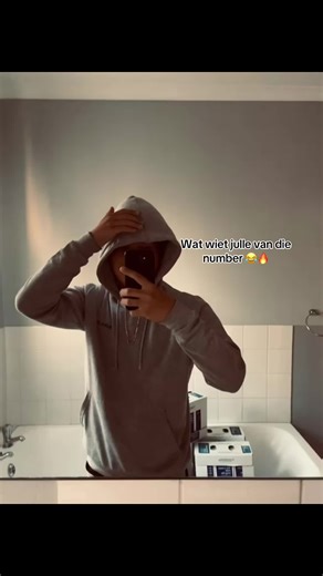 Understanding Number Memes and Humor