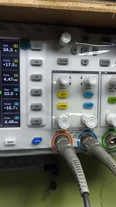 Testing the output frequency signals mu, mv, and mw on the LG inverter freezer module. shows an initial frequency of 4.47 kHz. #reels | Wahyu Diyanto