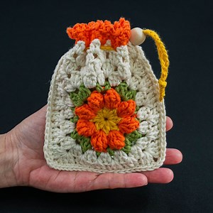 How to crochet a purse for beginners! | Miarti - Crochet and Knitting