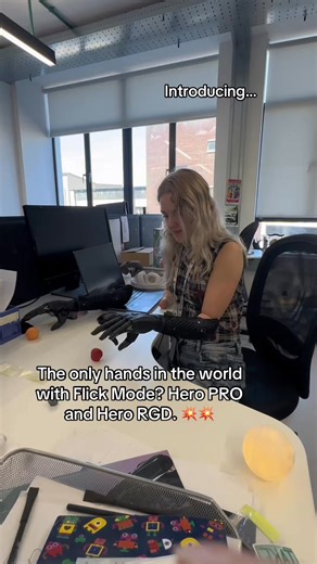 101K views · 2.1K reactions | Can you flick it? Yes, you can (but only with Hero PRO or Hero RGD).  料#HeroPRO #FlickMode #WorldFirst | Open Bionics | Facebook