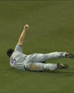 OTD in 2005, David Wright made one of the most unbelievable plays you'll ever see. 🤯 | MLB