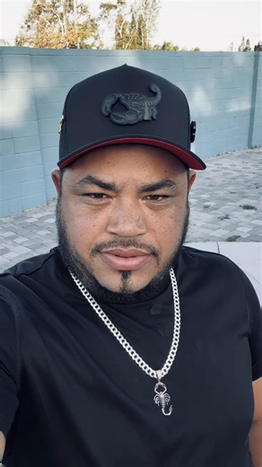 J.Velásquez 🇭🇳🦂 (@velasquez3_castro)’s videos with Acéptame Como Soy - Joe Veras