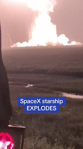 A SpaceX rocket was seen bursting into a gigantic ball of fire during a routine test in Texas Wednesday night. The Starship 36 rocket was undergoing a static fire test at Elon Musk's Starbase test site at around 11pm when shocking footage shows its nose suddenly bursts open - causing the screen to momentarily flash white. Learn what caused the explosion at DailyMail.com #news #spacex #elon