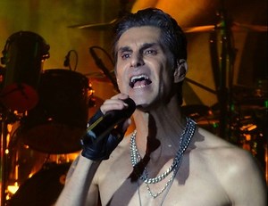 Perry Farrell on Survival Research Labs and Psi Com