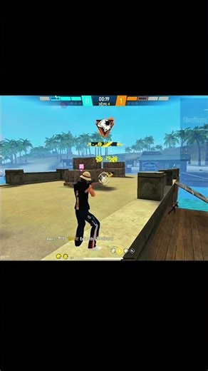 1v4 FREE FIRE 🔥 EASY? #garenafreefire #clutchmovements #freefireclips #freefire #shortsfeed