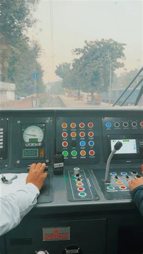 Vande Bharat Sleeper Cab Ride karoge mere sath? #railvaas #vandebharatsleeper #vandesleeper #railway