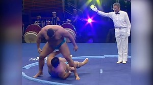 Sumo wrestlers are BRUTAL 😤😤😤 | FOX Sports Australia