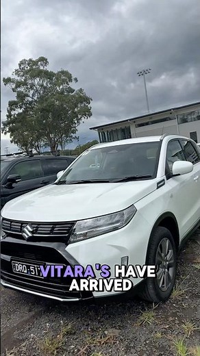 Check out how the 2026 Suzuki e Vitara and Vitara Hybrid compare!