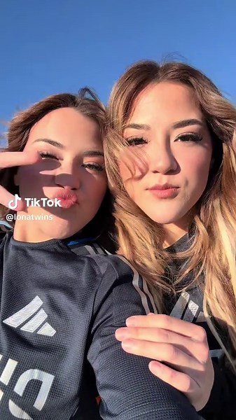 Thank u so much for having us 💙@sandiegofc @FaZe Rug #fyp #foryou #foryoupage #sdfc #futbol #dream #twinsisters #crayolas #grateful #gemelas #parati #bonding #futbol⚽️ #soccertiktok #soccertiktok #vlog #twins #viralvideo #viral #spanglish